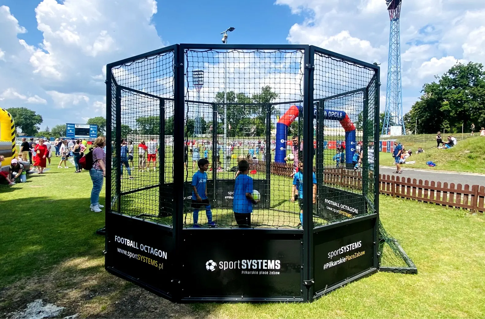 Football Octagon - ośmiokątne mini boisko piłkarskie