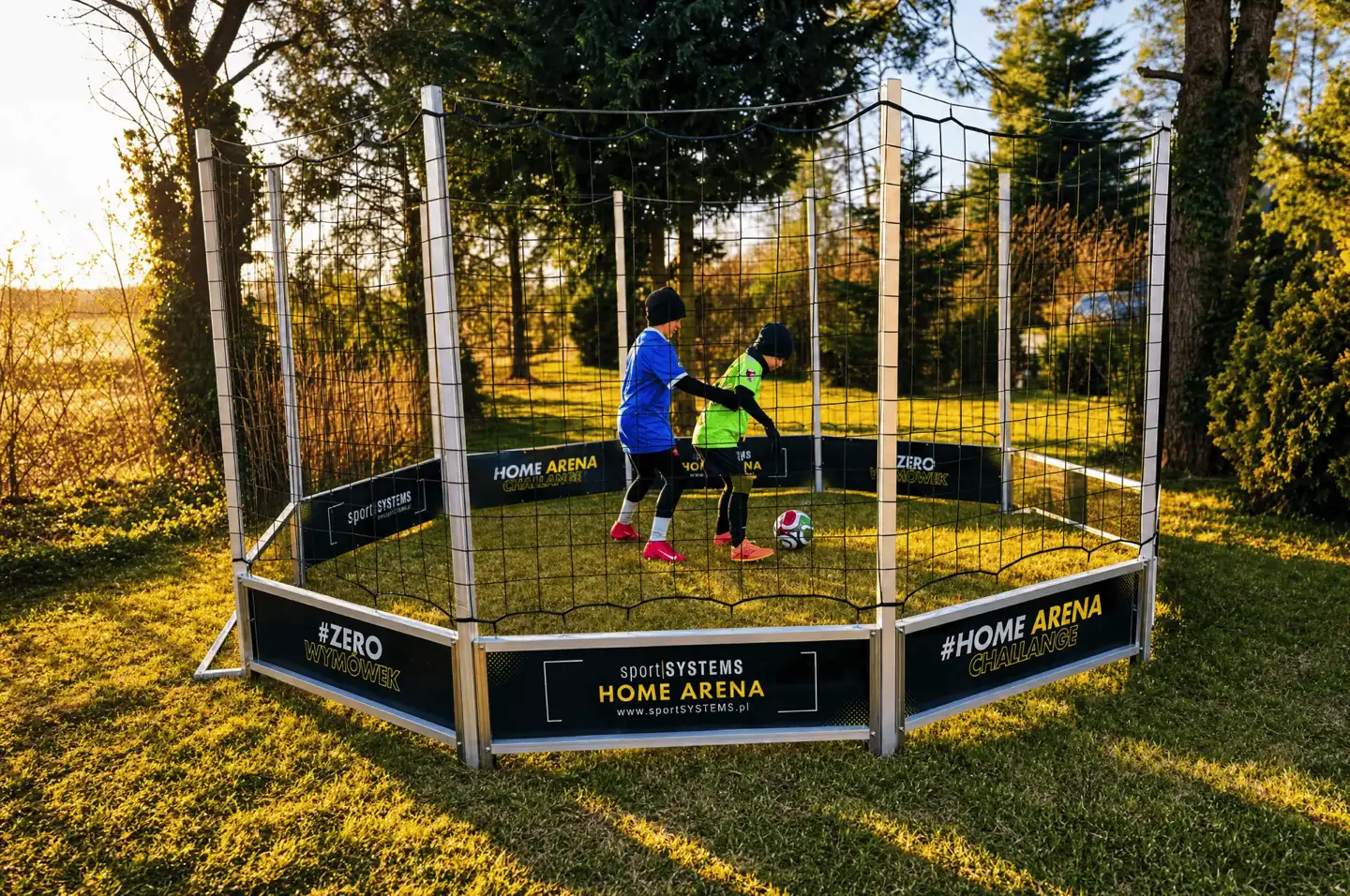 HOME Arena 360 - kompaktowa arena piłkarska do gry na małej przestrzeni